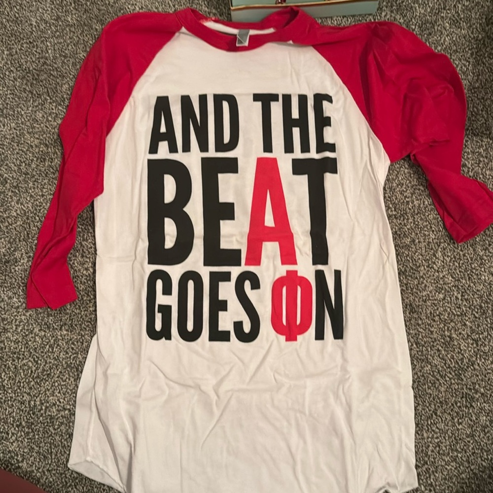 Women’s shirt